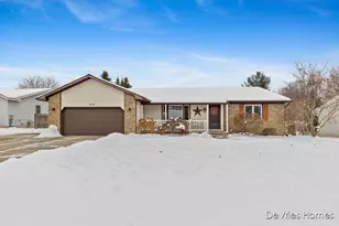 6518 Kingtree Dr SW, Byron Center, MI 49315 - Photo 1