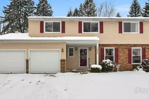 1920 Glenmoor Ct SE, Kentwood, MI 49508 - Photo 1