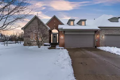 2260 Lexington Circle N, Canton, MI 48188 - Photo 1