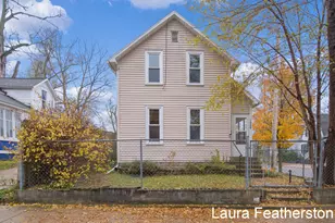 1000 Logan St SE, Grand Rapids, MI 49506 - Photo 1