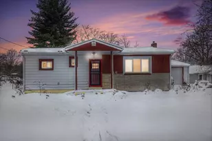 116 S 24th Street S, Battle Creek, MI 49015 - Photo 1