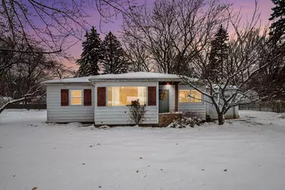 3815 Auburn Avenue NE, Grand Rapids, MI 49525 - Photo 1