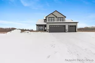 3269 Stonehill Ct, Wayland, MI 49348 - Photo 1