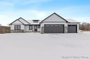 3282 Stonehill Court, Wayland, MI 49348 - Photo 1