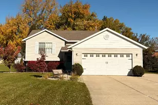 5541 Eric St, Allendale, MI 49401 - Photo 1