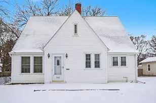 703 Wilson Ave, Sturgis, MI 49091 - Photo 1