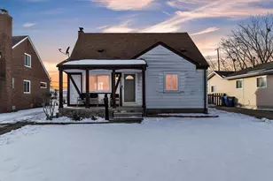 23307 Willard Ave, Warren, MI 48089 - Photo 1