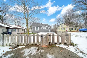 2050 Lake View Dr, Brooklyn, MI 49230 - Photo 1