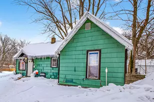 3133 Sanford St, Muskegon, MI 49444 - Photo 1