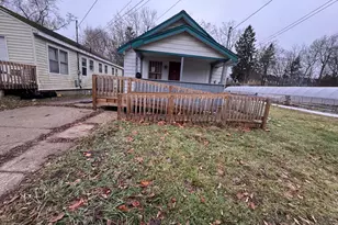 640 S Magnolia Ave, Lansing, MI 48912 - Photo 1