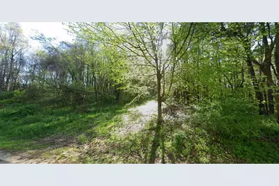 150 Golfview Drive, Plainwell, MI 49080 - Photo 1