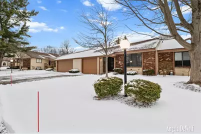 318 Aniline Avenue N, Holland, MI 49424 - Photo 1