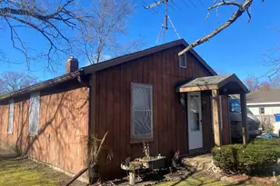 234 Walnut St, Benton Harbor, MI 49022 - Photo 1