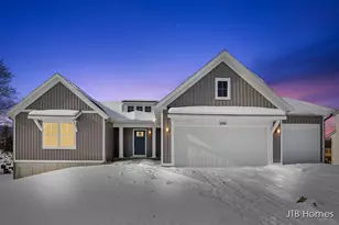 1040 N Washington Street SE, Lowell, MI 49331 - Photo 1