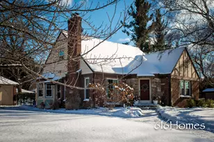 2450 Oakwood Ave NE, Grand Rapids, MI 49505 - Photo 1