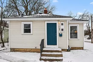 1199 Monroe St, Benton Harbor, MI 49022 - Photo 1