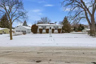 2731 Eastern Ave SE, Grand Rapids, MI 49507 - Photo 1