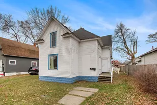 596 Superior St, Benton Harbor, MI 49022 - Photo 1