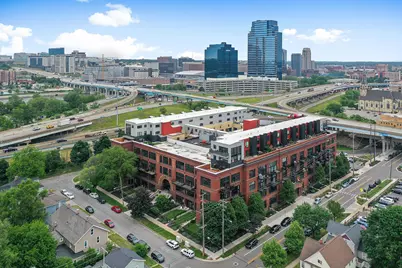600 Broadway Avenue NW #226, Grand Rapids, MI 49504 - Photo 1