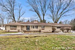 296 Henry St, Coopersville, MI 49404 - Photo 1