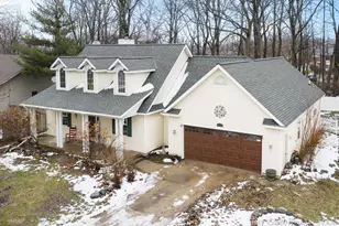 975 Songbird Ln, Holland, MI 49423 - Photo 1