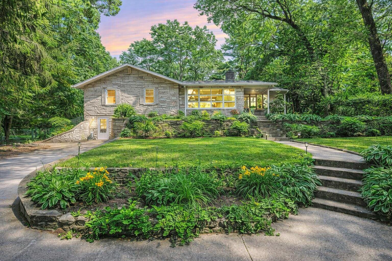 14638 Apple Drive Spring Lake Mi