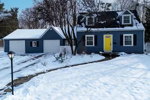 737 Whitcomb St, Kalamazoo, MI 49008 - Photo 1