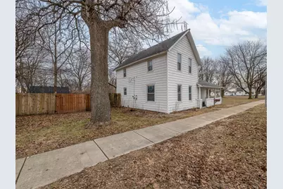 439 E Monroe Street, Dundee, MI 48131 - Photo 1