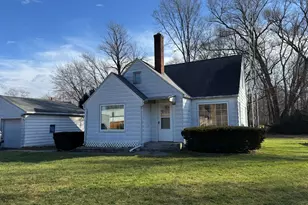 1277 Rose Ave, Benton Harbor, MI 49022 - Photo 1