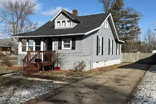 1920 Schoolcraft St, Holt, MI 48842 - Photo 1