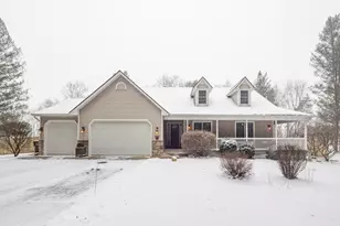47178 Woodfield Dr, Mattawan, MI 49071 - Photo 1