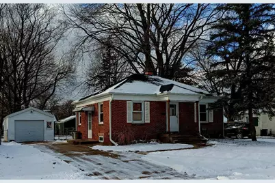 121 N 21st Street N, Battle Creek, MI 49015 - Photo 1