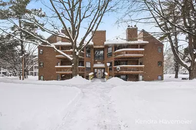 1270 Hillburn Avenue NW, Grand Rapids, MI 49504 - Photo 1