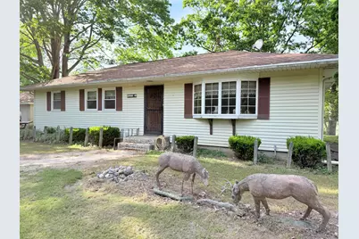2775 E Y Avenue, Vicksburg, MI 49097 - Photo 1