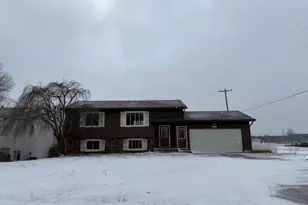 11190 Winter Dr, Zeeland, MI 49464 - Photo 1