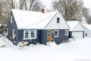 3223 Allen St, Hudsonville, MI 49426 - Photo 1