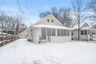 546 Washburn Ave, Kalamazoo, MI 49048 - Photo 1