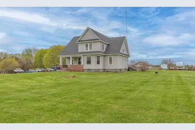 3011 E Empire Avenue, Benton Harbor, MI 49022 - Photo 1