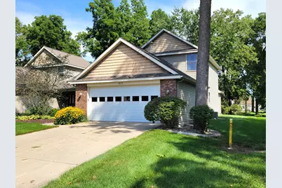 913 Clark Street SE, Lowell, MI 49331 - Photo 1
