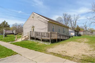 156 Roseneath Avenue, Battle Creek, MI 49017 - Photo 1