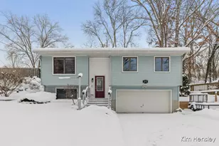 4172 Huntington Ave NE, Grand Rapids, MI 49525 - Photo 1