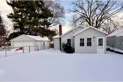 919 Lincoln Street, Jackson, MI 49202 - Photo 1