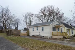 530 McKeighan Ave, Flint, MI 48507 - Photo 1