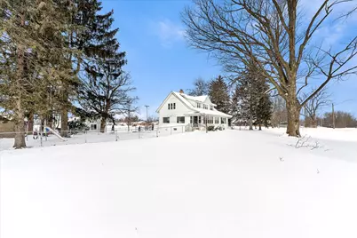 4391 Fruit Ridge Avenue NW, Grand Rapids, MI 49544 - Photo 1
