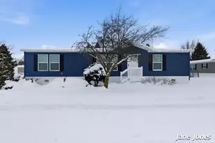 14309 Winding Creek Ln, West Olive, MI 49460 - Photo 1