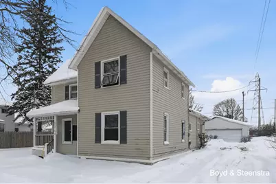 409 W Maple Street, Wayland, MI 49348 - Photo 1