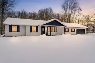 2734 S 9th St, Kalamazoo, MI 49009 - Photo 1