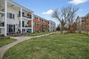 806 W Michigan Ave, Jackson, MI 49202 - Photo 1