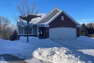 4754 Charleston Ct, Holland, MI 49423 - Photo 1