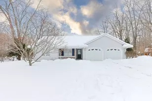 1005 Winchester Ct, Niles, MI 49120 - Photo 1